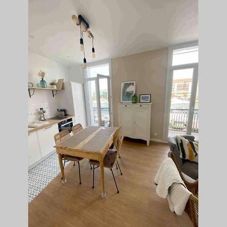 Ferienwohnung Sur Le Bord Du Quai Sète Exterior foto